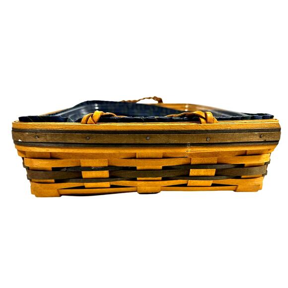 Longaberger 1999 Collector's Club Hostess Serving Tray Basket, Liner & Protector - Picture 3 of 12